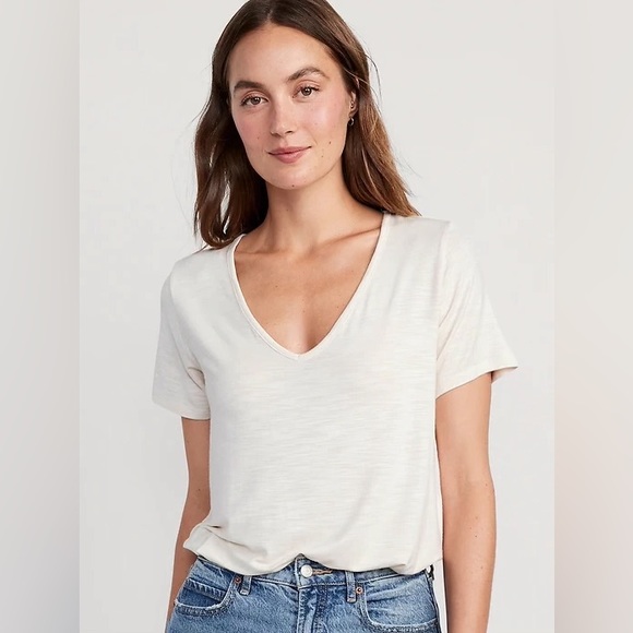 NWT Old Navy Luxe Slub Knit V Neck Short Sleeve Shirt  Ivory T-shirt M - Picture 1 of 8